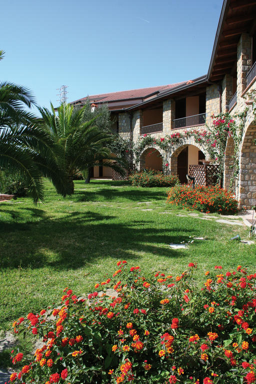 Residence Il Casale Palinuro Ngoại thất bức ảnh